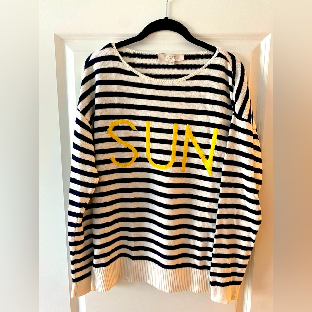 Cute, Navy striped sweater SUN ☀️